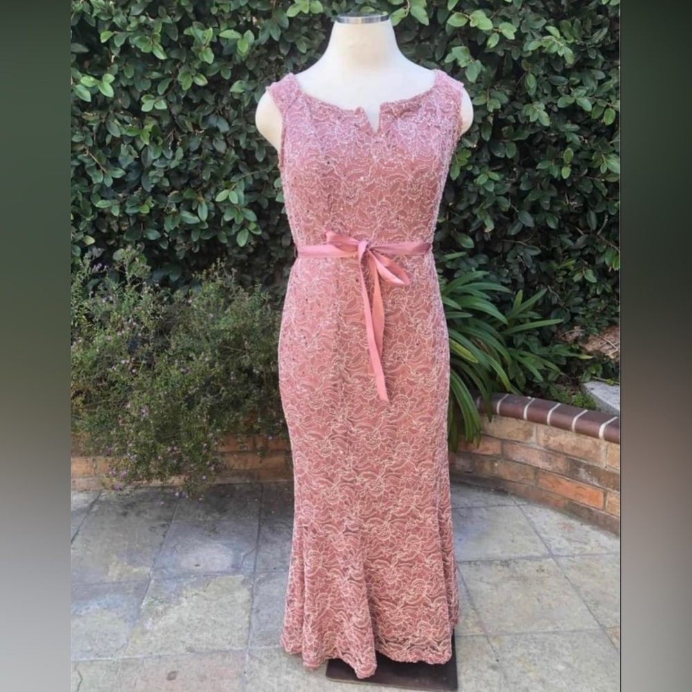 Woman’s Candalite Mauve pink sparkly sequin lace dress XL Petite